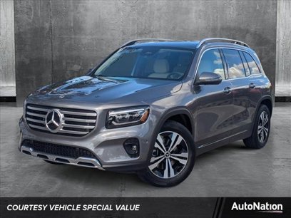 New 2025 Mercedes-Benz GLB 250