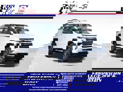 New 2025 Chevrolet Traverse LT w/ LPO, Floor Liner Package