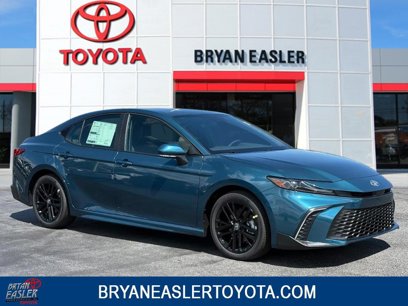 New 2025 Toyota Camry SE