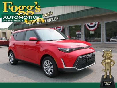 Used 2025 Kia Soul LX