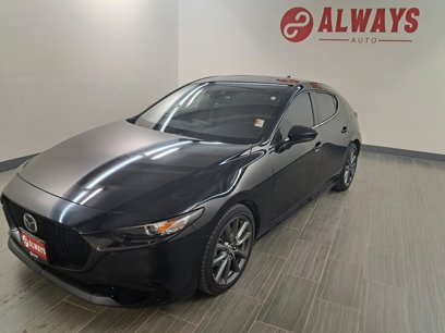 Used 2019 MAZDA MAZDA3 Hatchback w/ Preferred Package