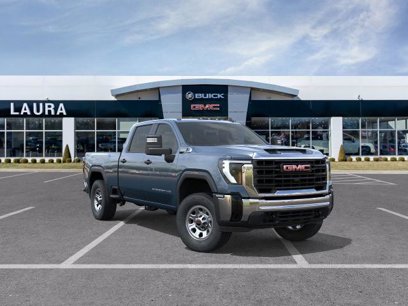 New 2025 GMC Sierra 2500 Pro