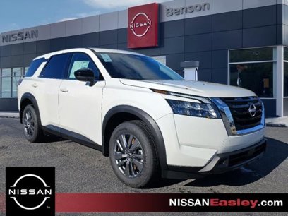 New 2025 Nissan Pathfinder S