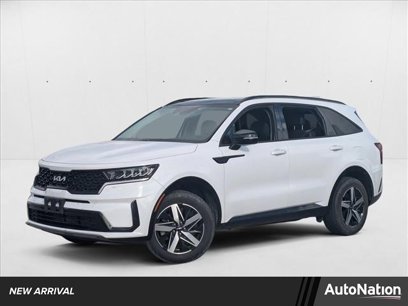 Used 2023 Kia Sorento S w/ Panoramic Sunroof Package