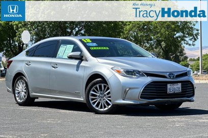 Used 2018 Toyota Avalon Limited w/ All Weather Liner Package
