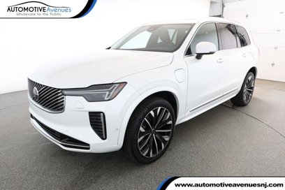 Used 2025 Volvo XC90 T8 Plus w/ Protection Package Premier