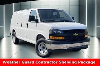 New 2024 Chevrolet Express 3500 w/ Driver Convenience Package
