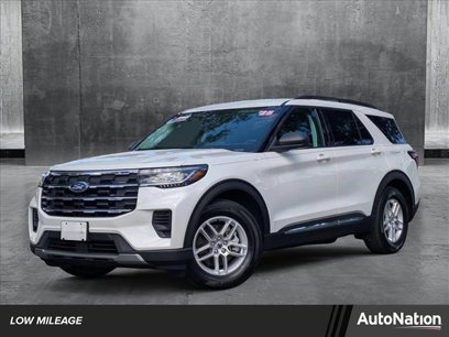 Used 2025 Ford Explorer Active