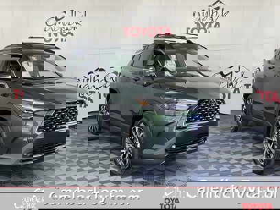 New 2025 Toyota Corolla Cross XLE