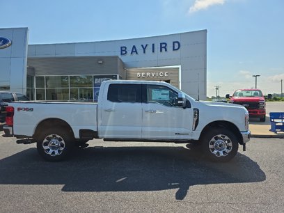 New 2025 Ford F250 Lariat w/ Lariat Ultimate Package