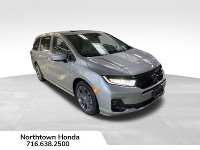 New 2025 Honda Odyssey Touring