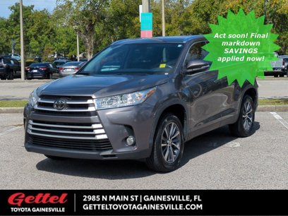 Certified 2019 Toyota Highlander SE