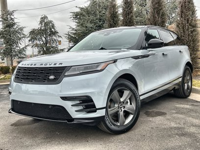New 2025 Land Rover Range Rover Velar Dynamic SE