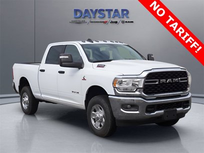 New 2024 RAM 2500 Big Horn w/ Cold Weather Group