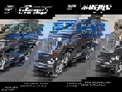 Used 2021 GMC Yukon XL Denali w/ Denali Premium Package