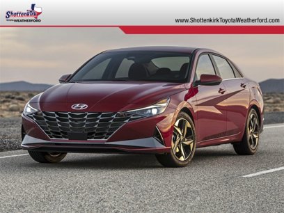 Used 2023 Hyundai Elantra SEL w/ Convenience Package