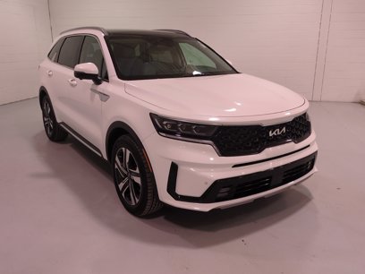 Used 2023 Kia Sorento SX Prestige w/ Panoramic Sunroof Package