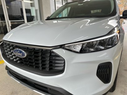 New 2025 Ford Escape Active