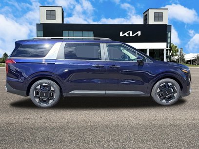 New 2025 Kia Carnival EX