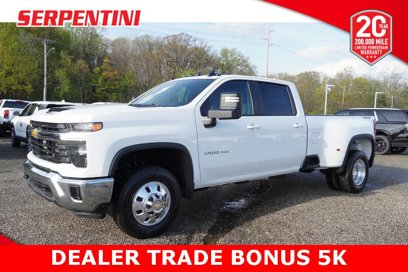 New 2025 Chevrolet Silverado 3500 LT