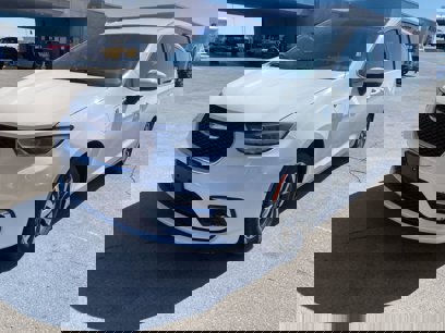 Used 2023 Chrysler Pacifica Touring-L