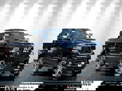 New 2025 RAM 1500 Tungsten w/ Off Road Group