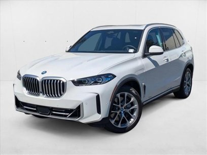 New 2025 BMW X5 xDrive50e w/ Parking Assistance Package
