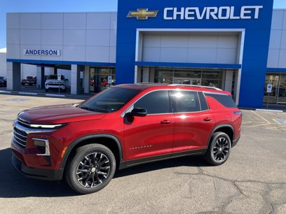New 2025 Chevrolet Traverse LT w/ Enhanced Driving Package