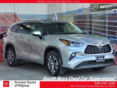 Used 2022 Toyota Highlander XLE