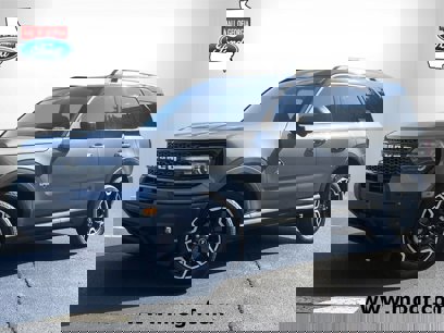 New 2025 Ford Bronco Sport Outer Banks w/ Outer Banks Tech Package+