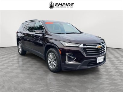 Used 2023 Chevrolet Traverse LT