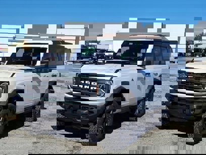 New 2024 Ford Bronco Black Diamond