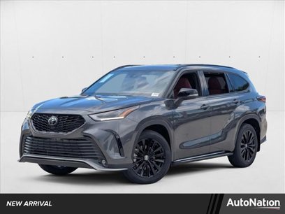New 2025 Toyota Highlander XSE