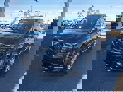 New 2025 Cadillac XT6 Luxury
