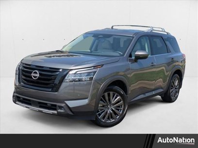 Used 2024 Nissan Pathfinder SL w/ SL Premium Package
