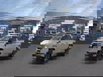 New 2024 Ford Maverick Lariat w/ 4K Tow Package