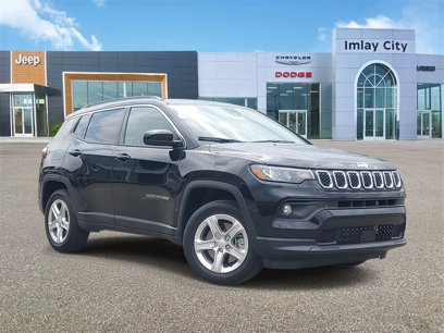 Used 2023 Jeep Compass Latitude w/ Convenience Group