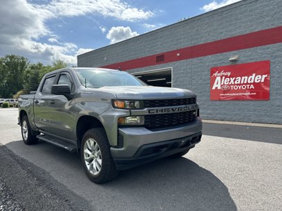 Used 2020 Chevrolet Silverado 1500 Custom w/ Custom Value Package