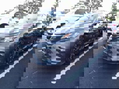 Used 2018 Toyota Camry SE