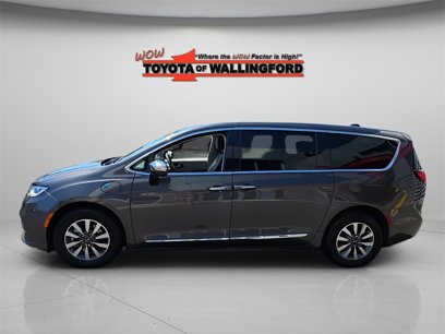 Used 2023 Chrysler Pacifica Limited