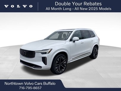 New 2025 Volvo XC90 B5 Core