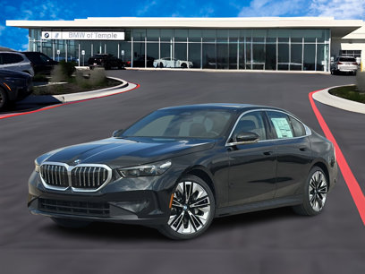 New 2025 BMW 530i w/ Premium Package