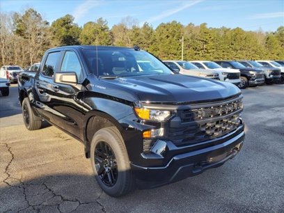 New 2025 Chevrolet Silverado 1500 Custom