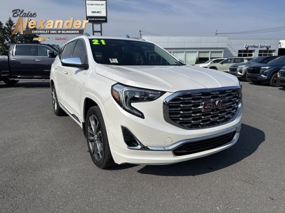 Used 2021 GMC Terrain Denali w/ Denali Premium Package