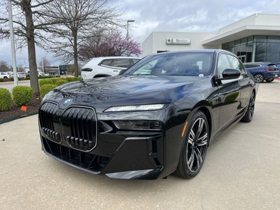 New 2025 BMW 750e xDrive w/ Executive Package