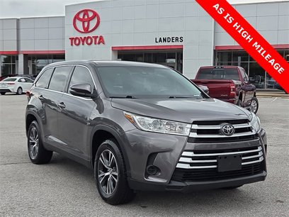 Used 2019 Toyota Highlander LE