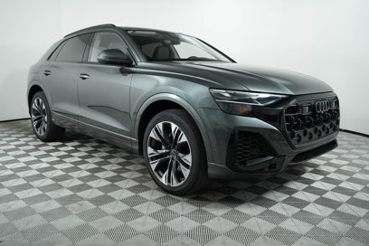 New 2025 Audi Q8 Premium Plus