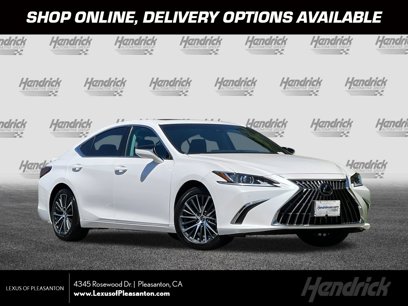 Used 2025 Lexus ES 300h w/ Premium Package
