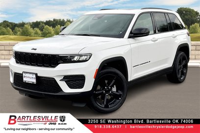 New 2025 Jeep Grand Cherokee Laredo
