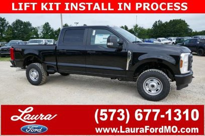 New 2025 Ford F250 XL w/ XL Off-Road Package